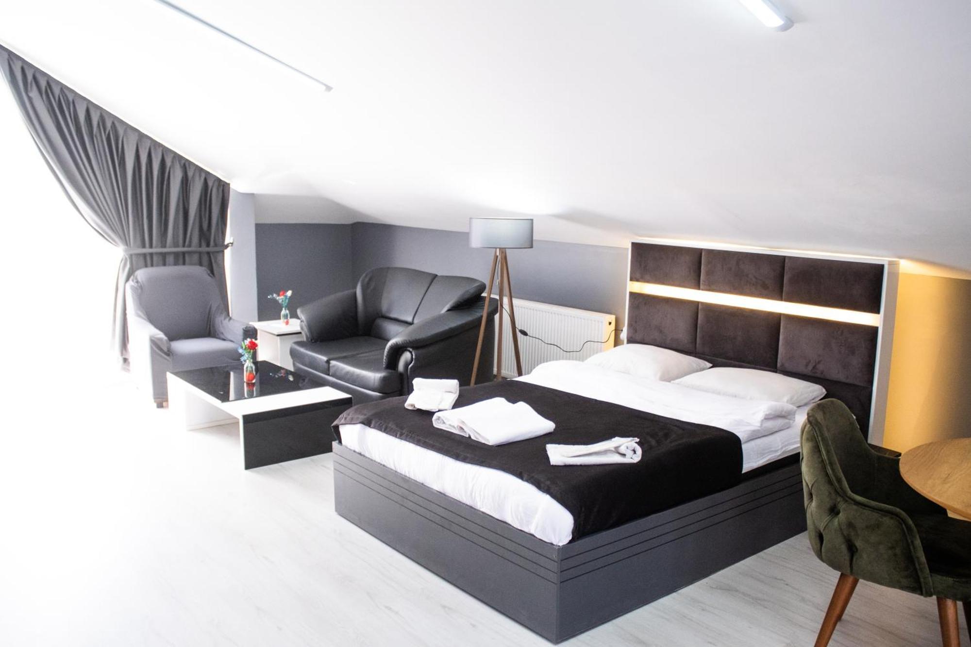 Lions Suit Hotel - Istanbul — Photos 1
